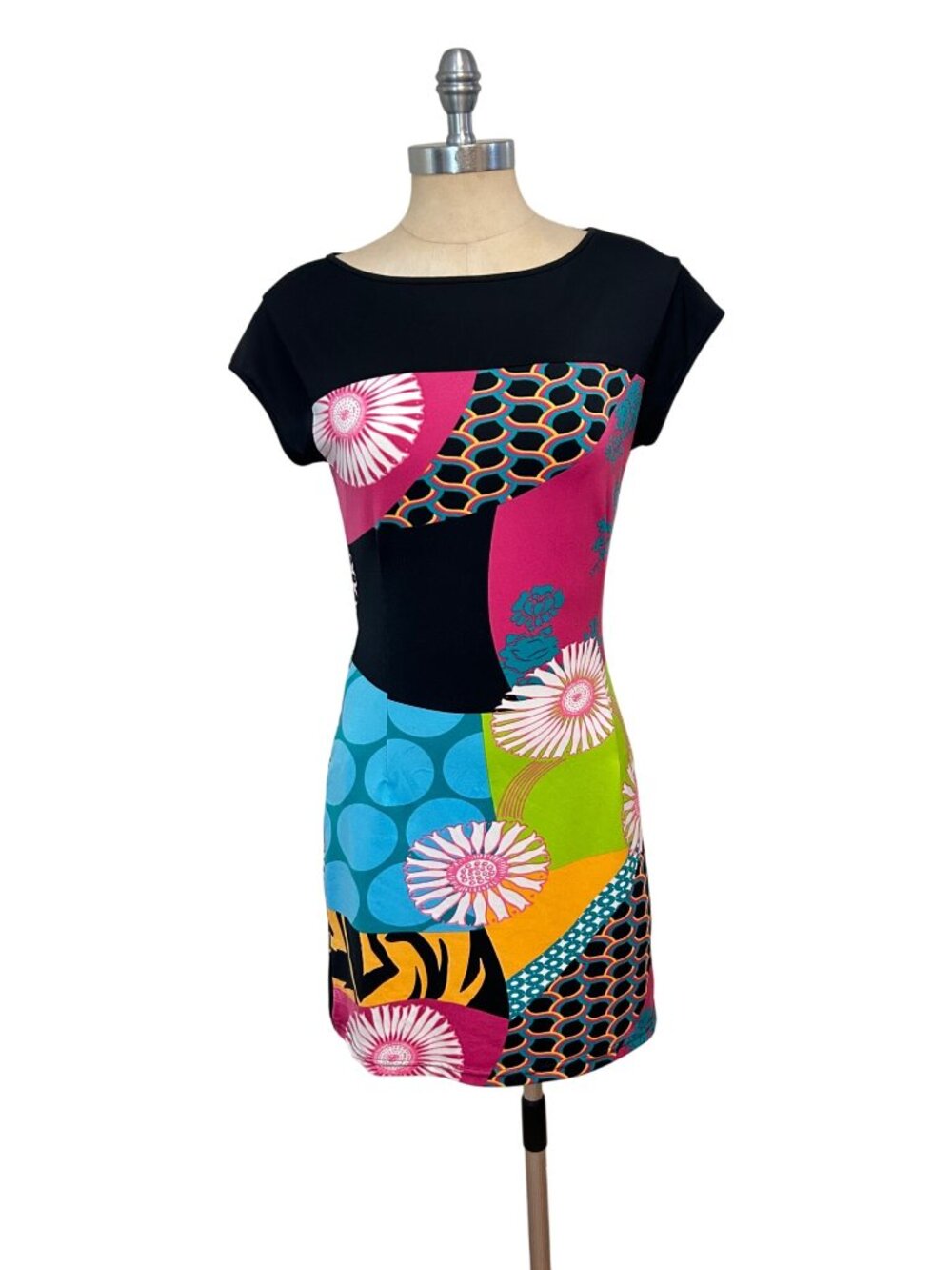 Tracy Negoshian XS Floral & Geometric Print Cap Sleeve Dress XS